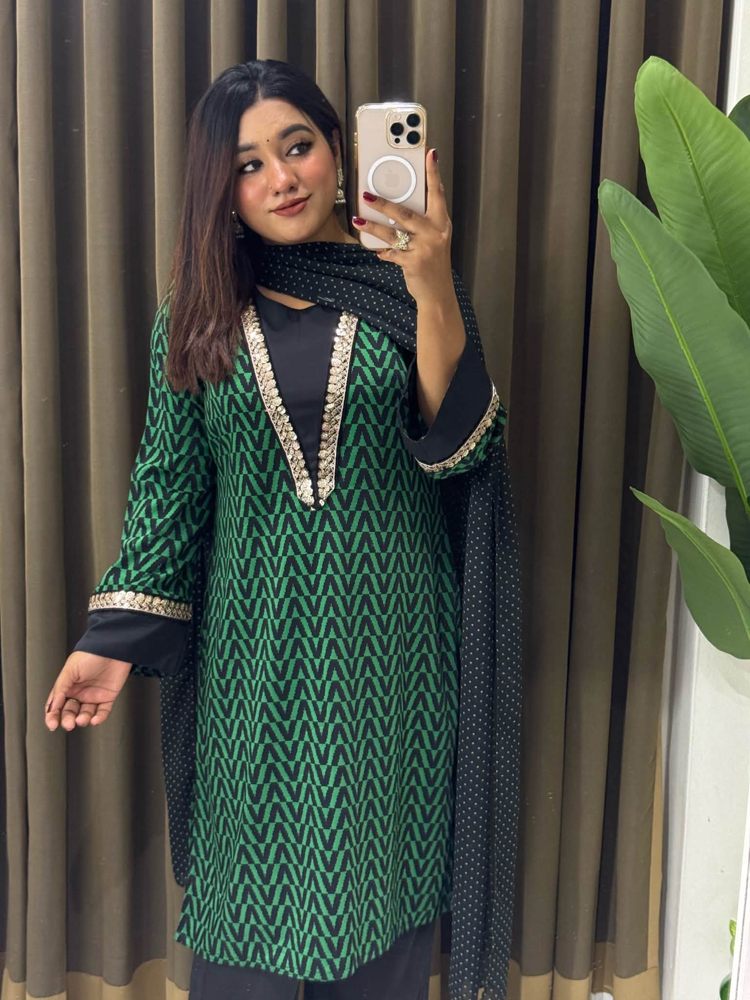 কল্পতরু 💚🖤 photo 2