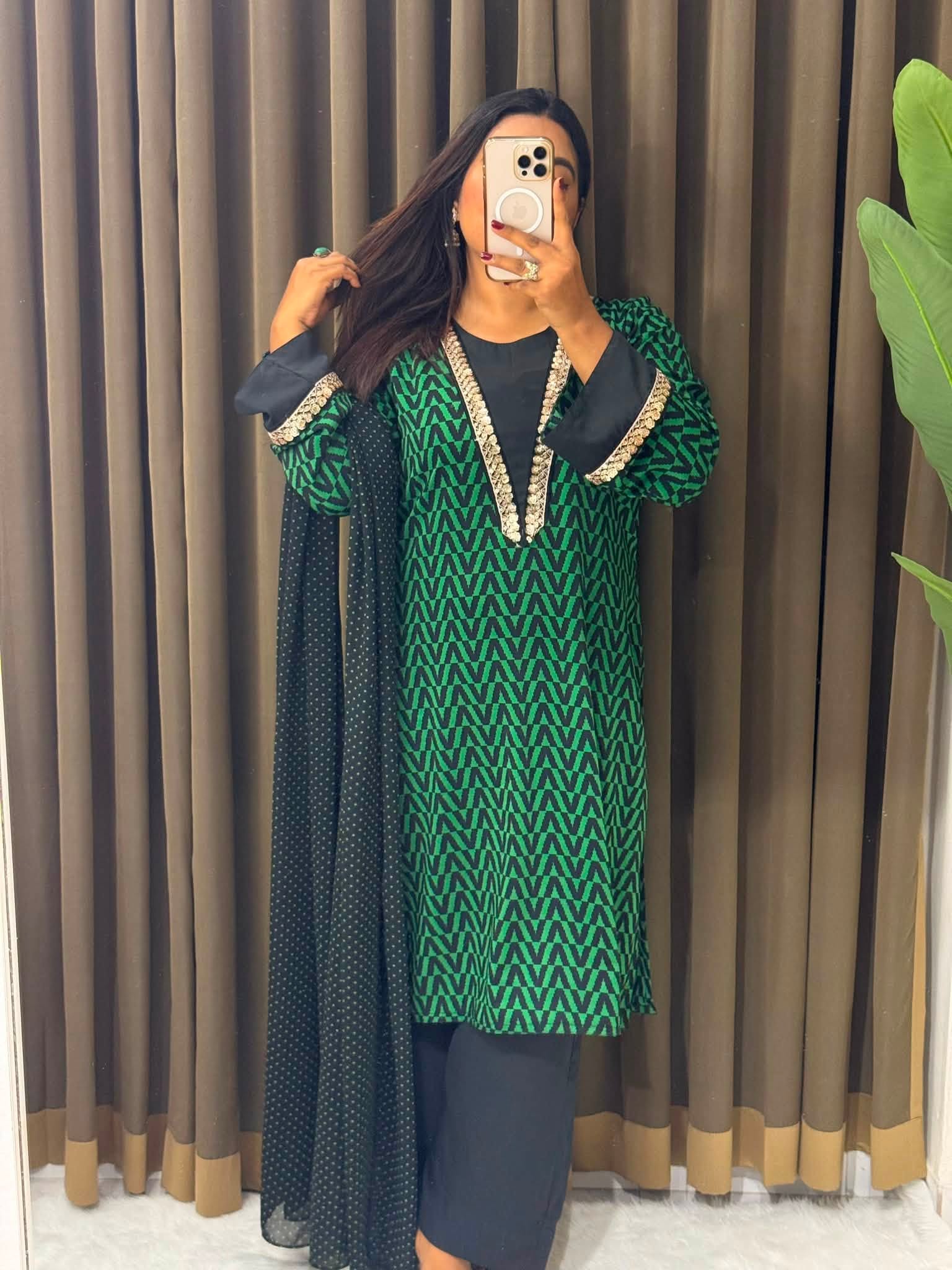 কল্পতরু 💚🖤 photo 5