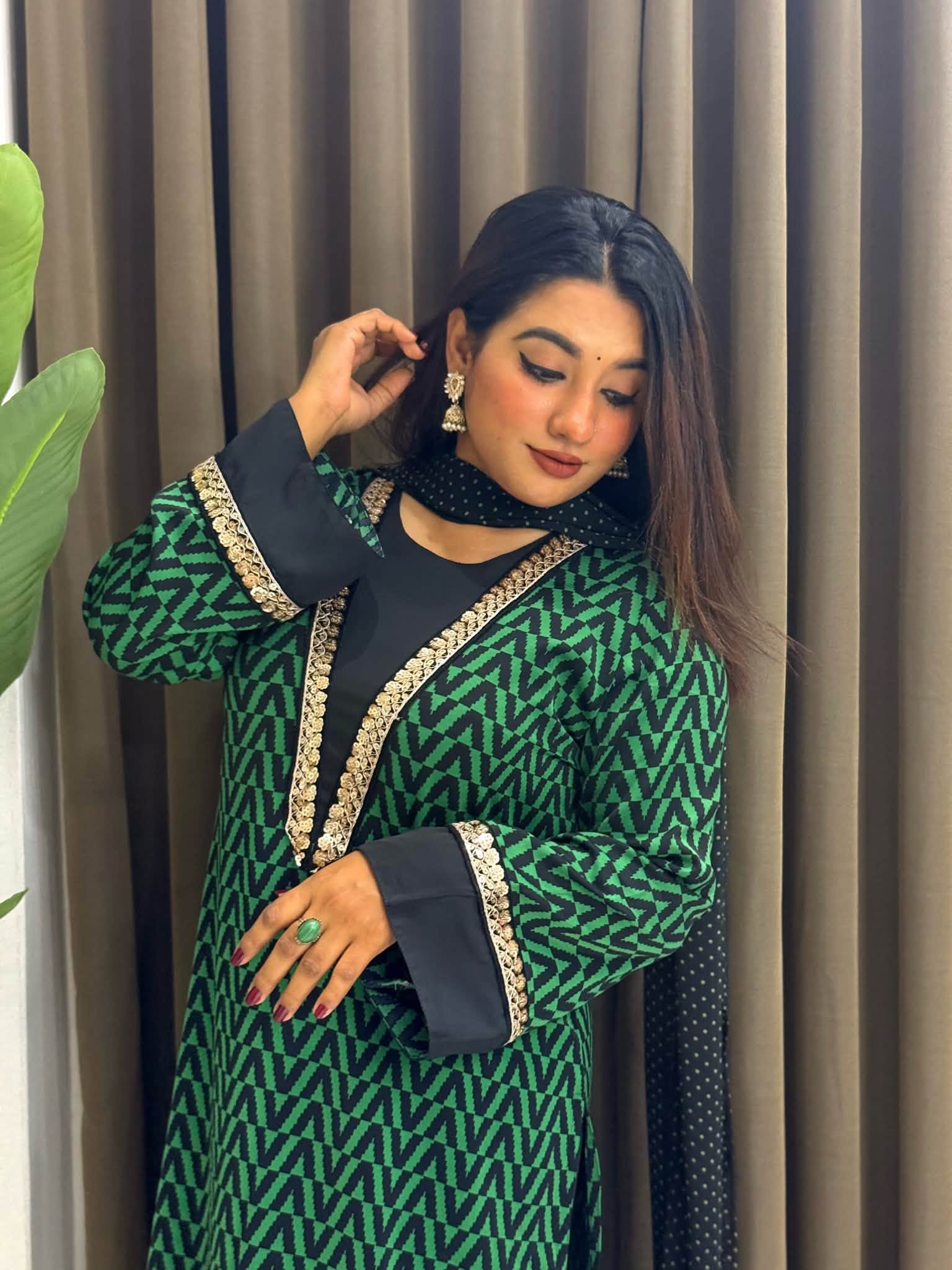 কল্পতরু 💚🖤 cover photo